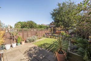 Photo 16- click for photo gallery